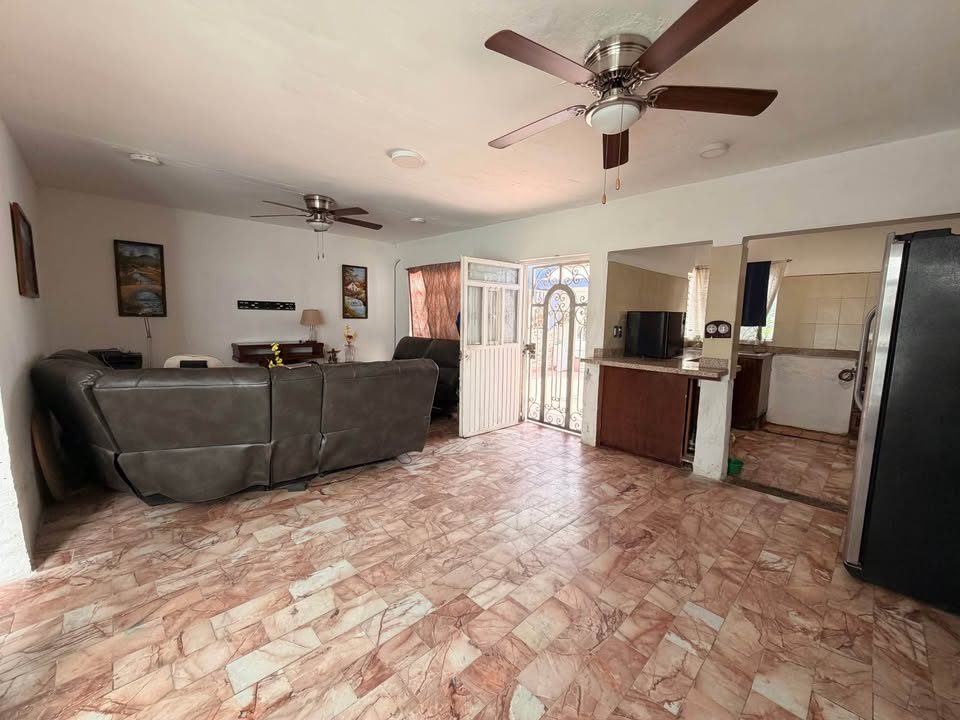 5 habitaciones 3,5 baños - Casa 2