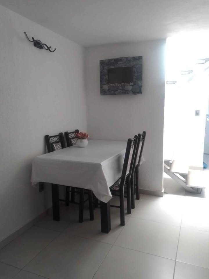 2 habitaciones 1 baño - Casa 2
