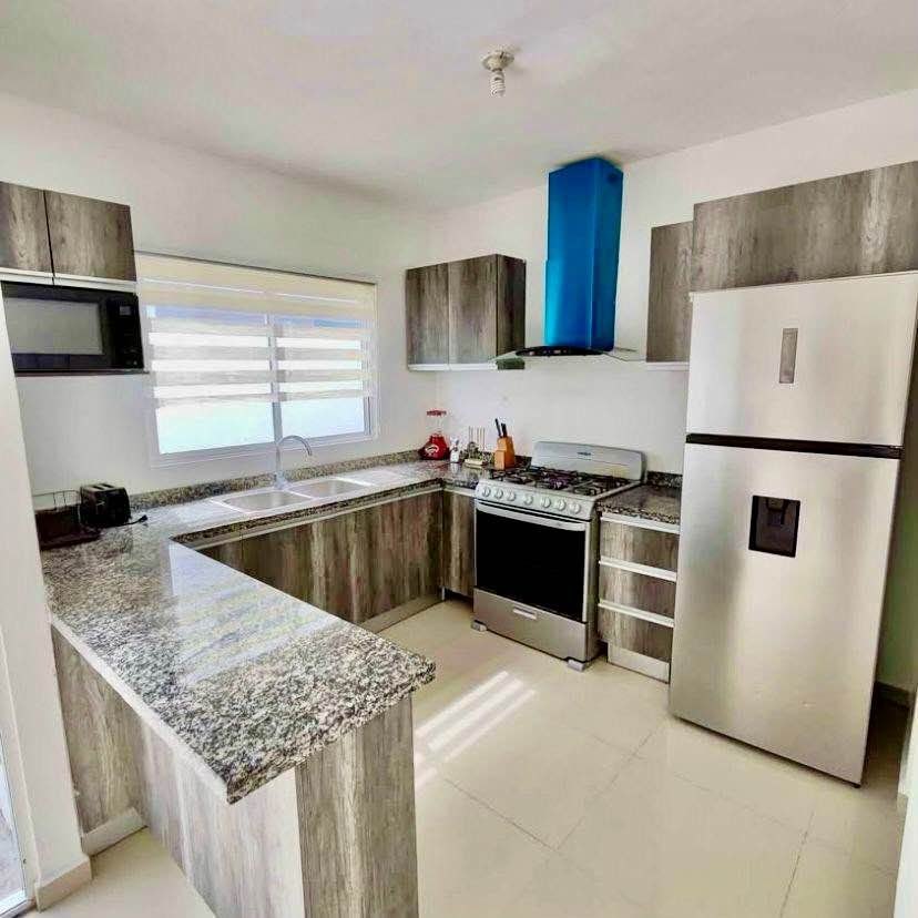 3 habitaciones 2,5 baños - Casa 2