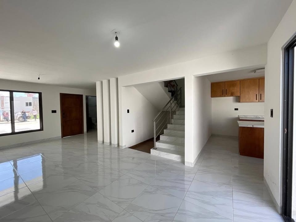 3 habitaciones 2 baños Casa 3