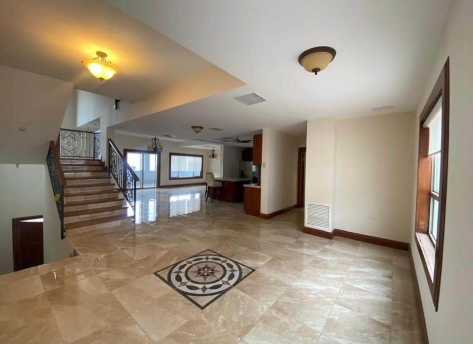 3 habitaciones 2,5 baños - Casa 2