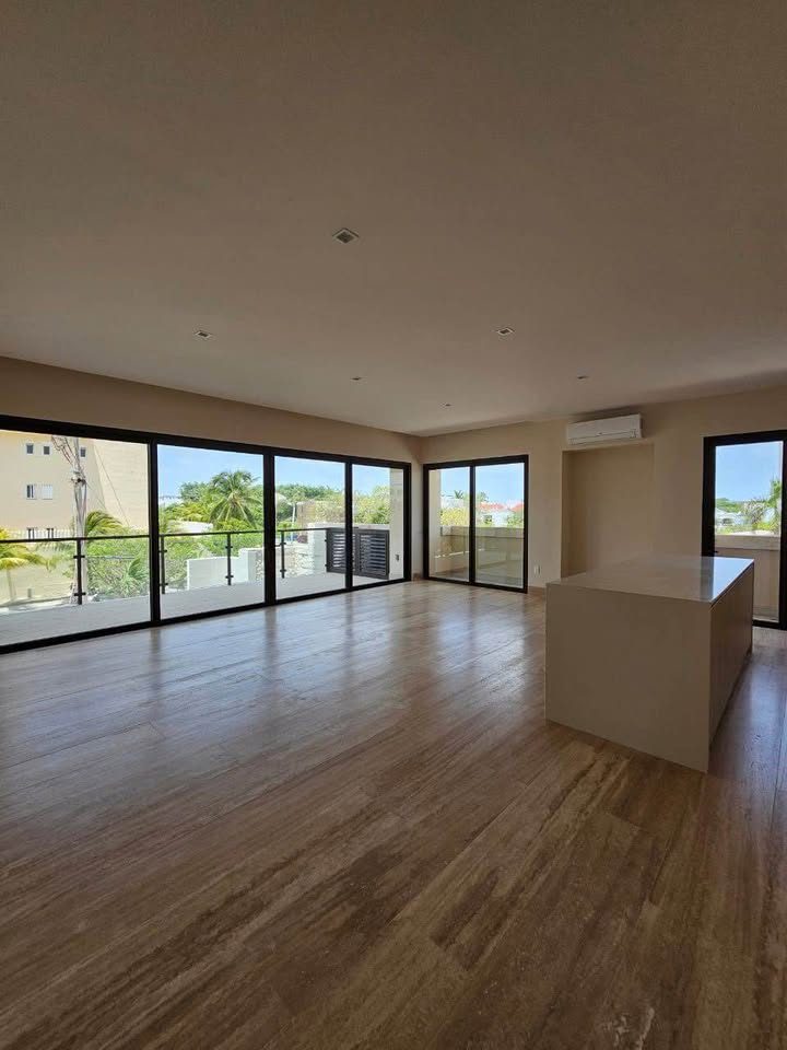 2 Beds 3 Baths - Apartment 2