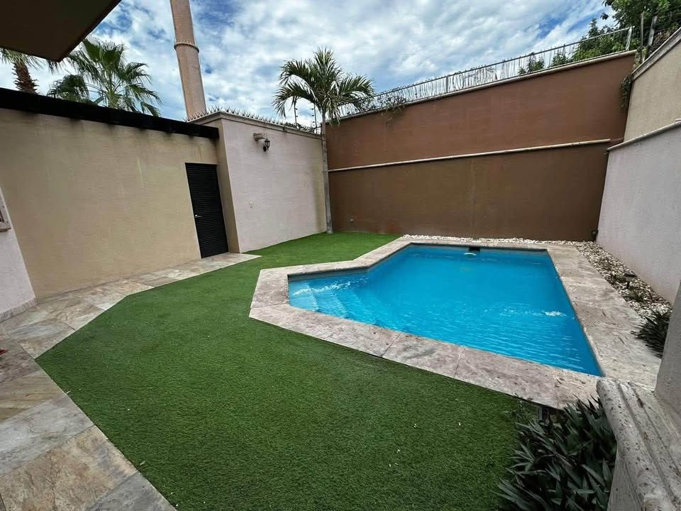 3 habitaciones 2,5 baños - Casa 2