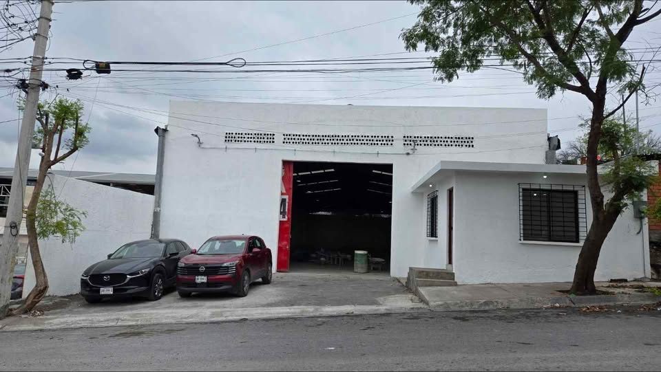 Renta de Bodega de 1,000 mts Zona Guadalupe Col. CHULAVISTA 3