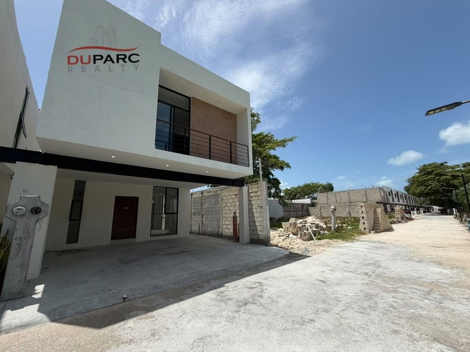 3 habitaciones 2.5 baños Casa 2