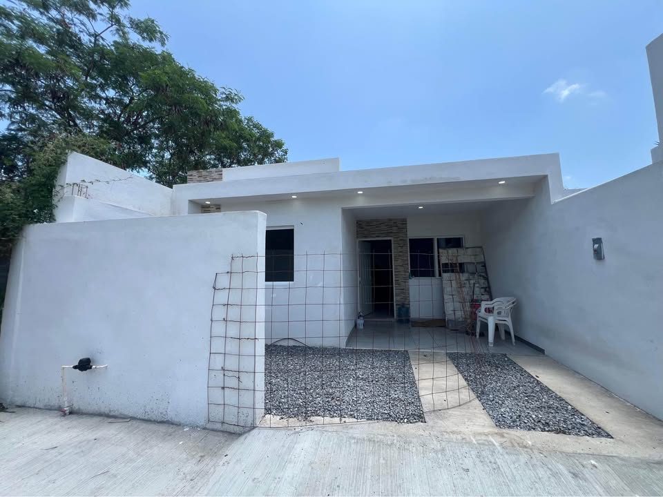 2 habitaciones 1 baño - Casa 2