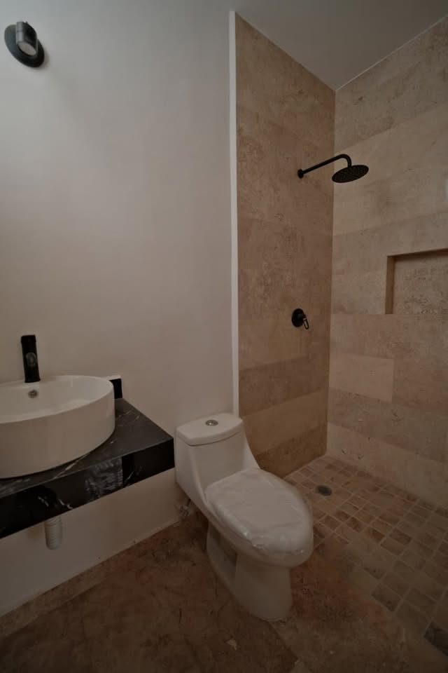 5 habitaciones 4.5 baños Casa 3