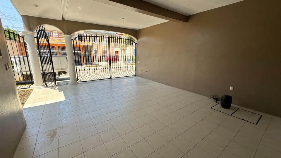3 habitaciones 5 baños - Casa 3