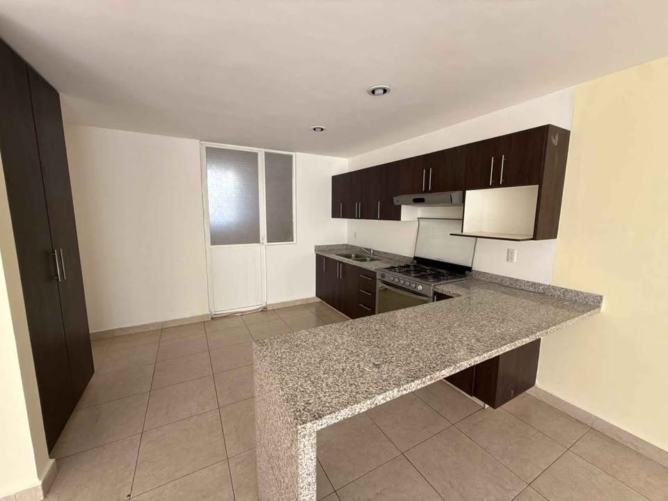 3 habitaciones 2 baños - Casa 2