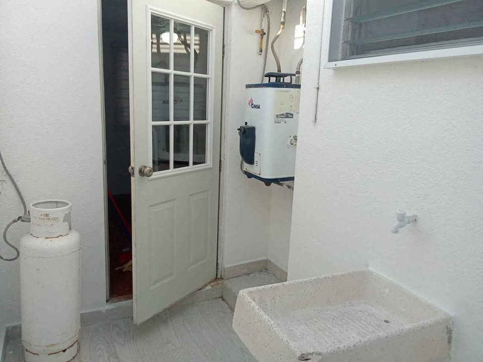 1 habitación 1 baño - Casa 3