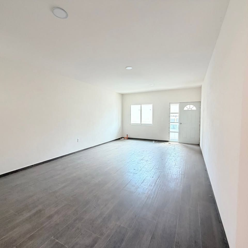 3 habitaciones 4 baños Casa 2