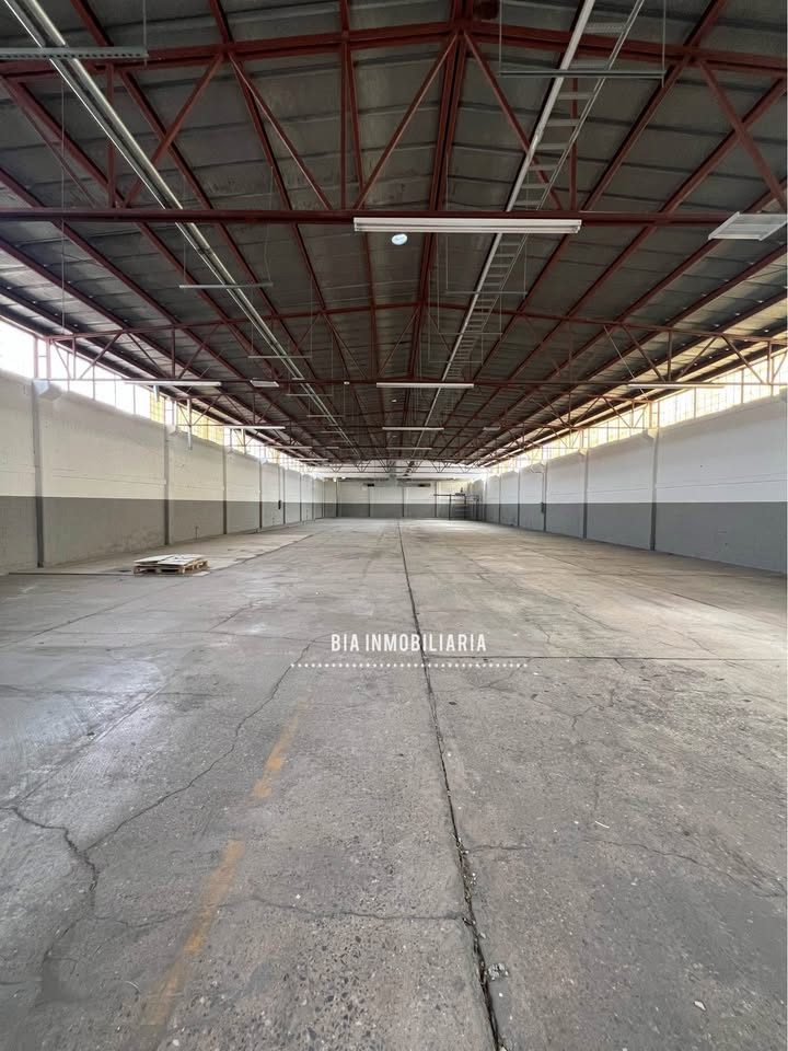BODEGA EN RENTA o VENTA SOBRE LOMBARDO TOLEDANO y Av. JUÁREZ 2
