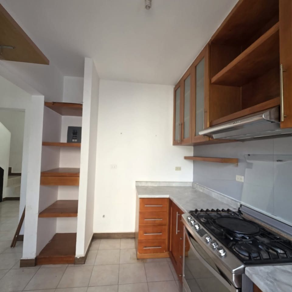 3 habitaciones 2 baños Casa 3