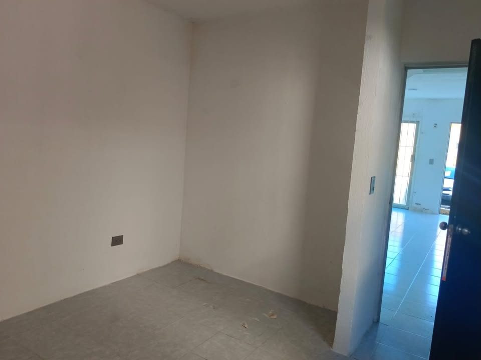 2 habitaciones 1 baño Casa 3