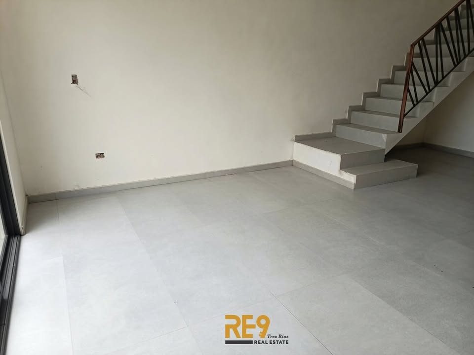 3 habitaciones 2 baños Casa 2