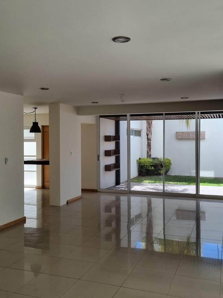 3 habitaciones 3 baños - Casa 2