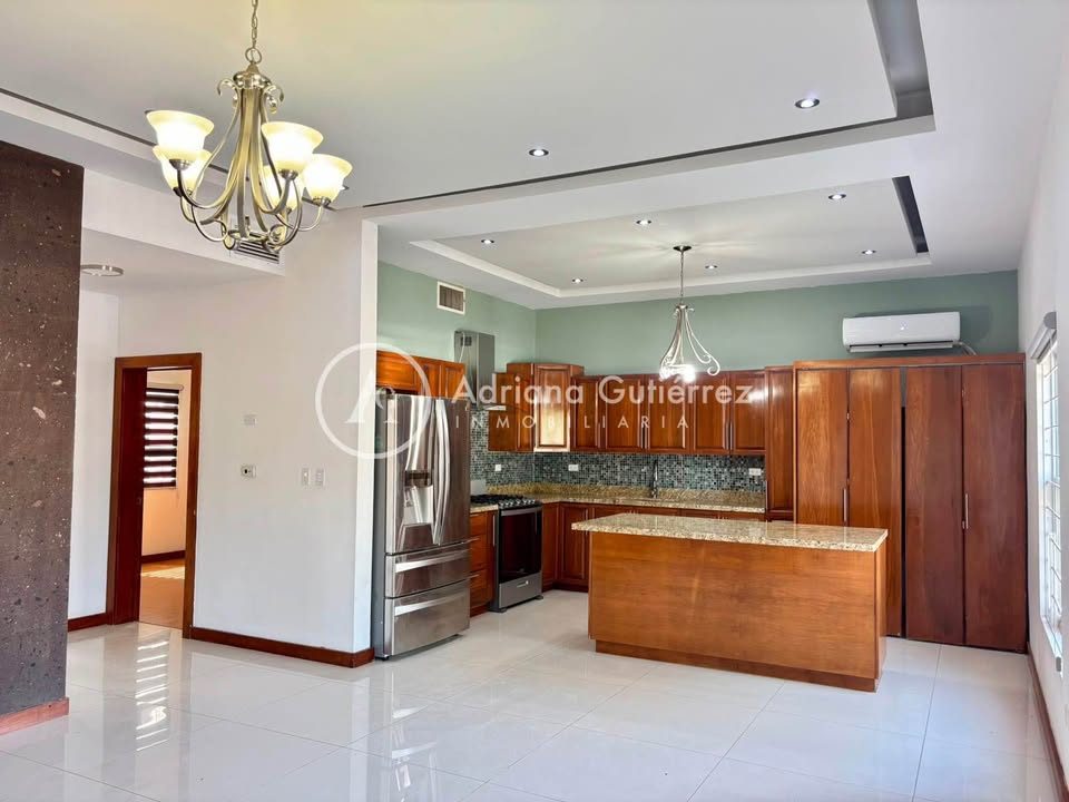 Casa en venta · 4 rec 2