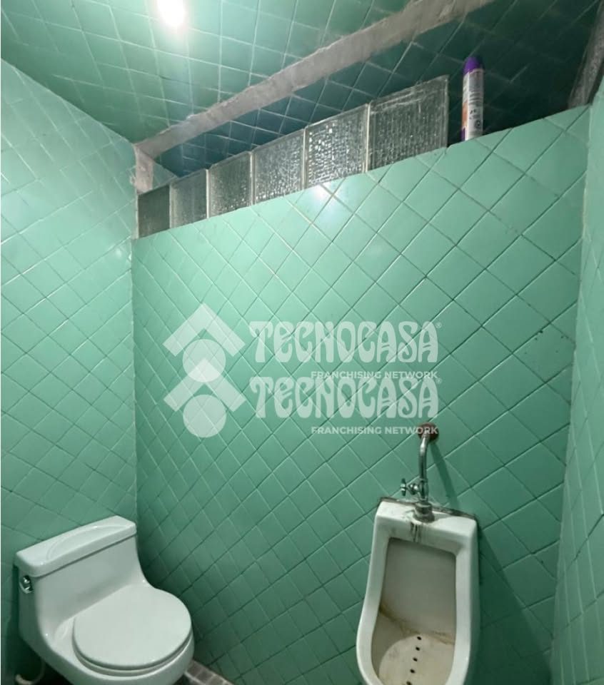 Monoambiente 12 baños Casa 2