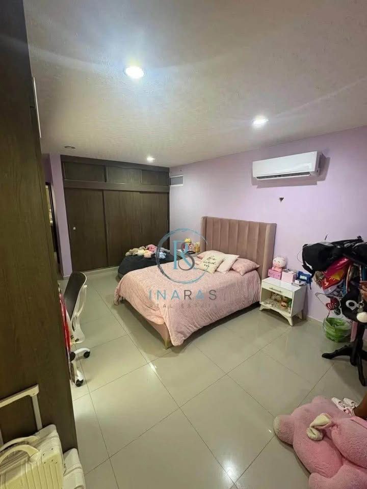 5 habitaciones 5,5 baños - Casa 2