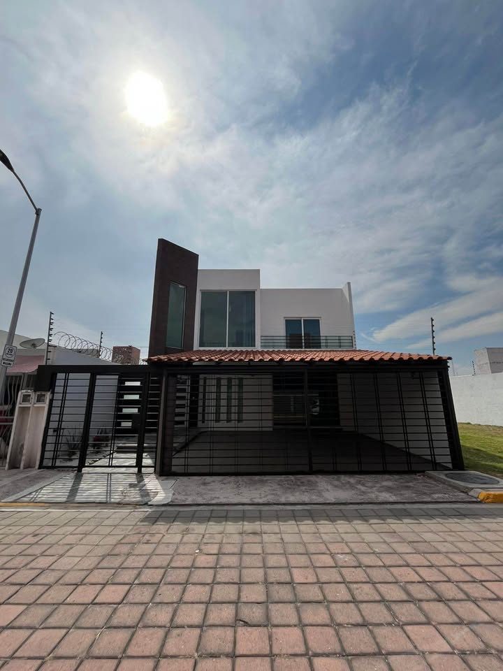 3 habitaciones 2,5 baños - Casa 2