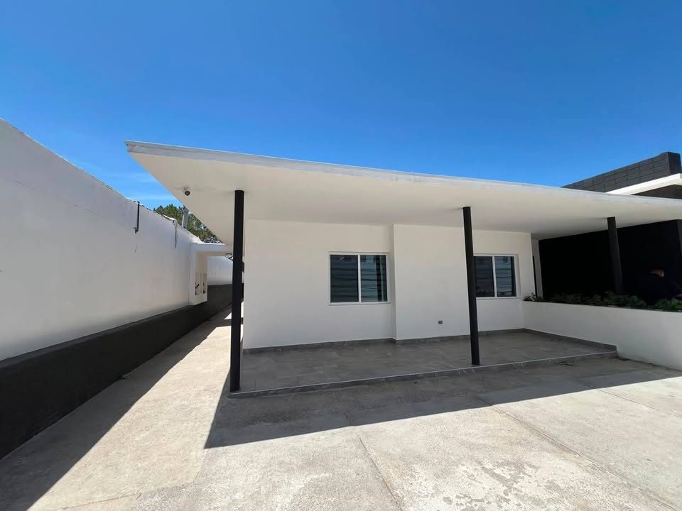 SE RENTA CASA DE UN PISO AMUEBLADA Y EQUIPADA‼️ ZONA AVE DE LA RAZA Y LOPEZ MATEOS‼️‼️ 3