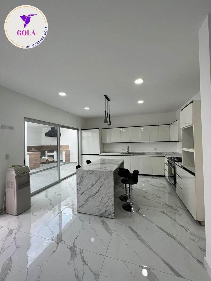 3 habitaciones 2,5 baños - Casa 2