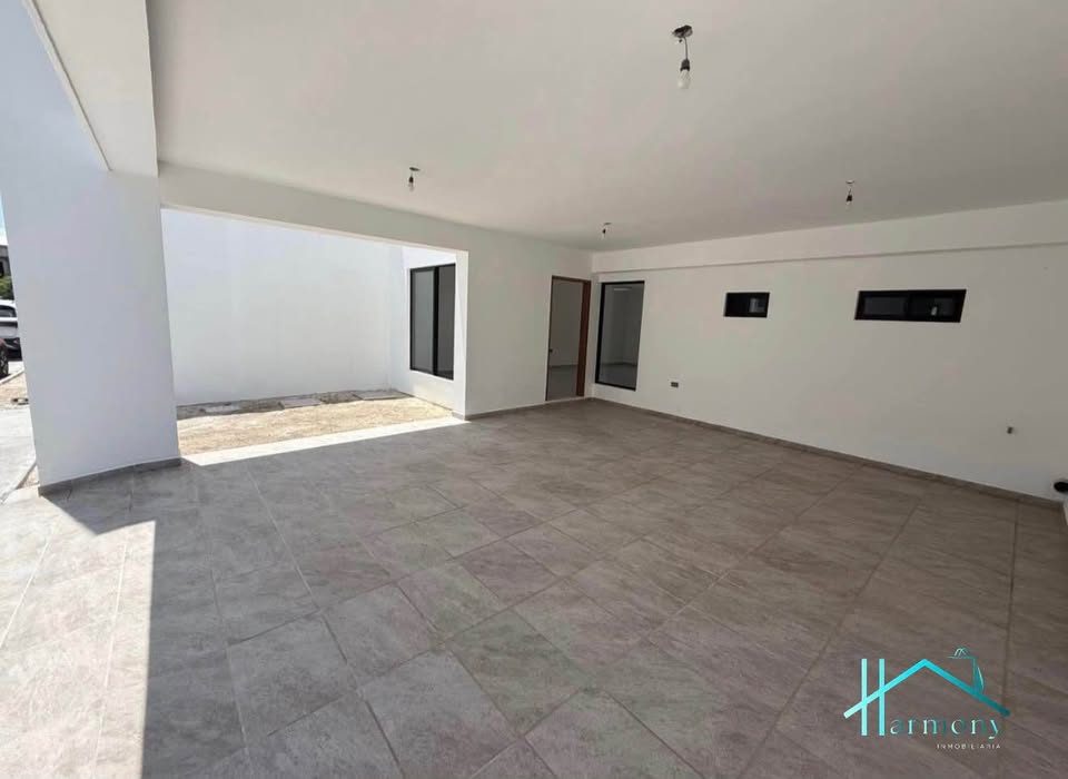 3 Beds 3.5 Baths - House 2