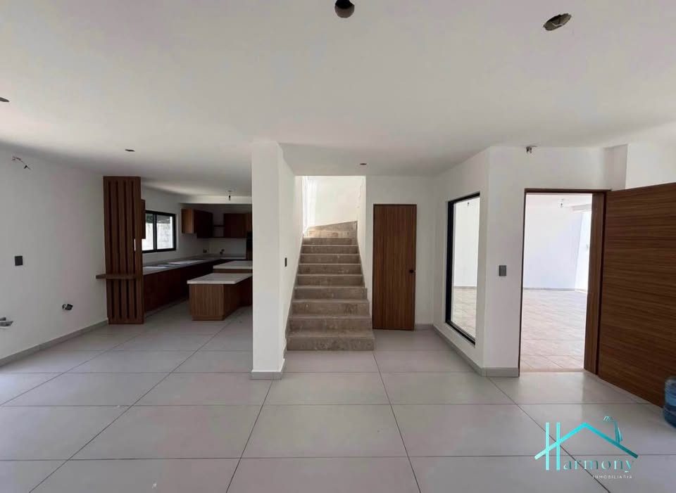 3 Beds 3.5 Baths - House 3