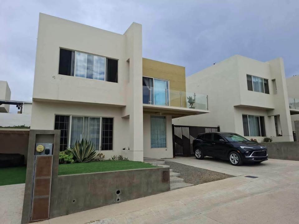 3 habitaciones 3,5 baños - Casa 2