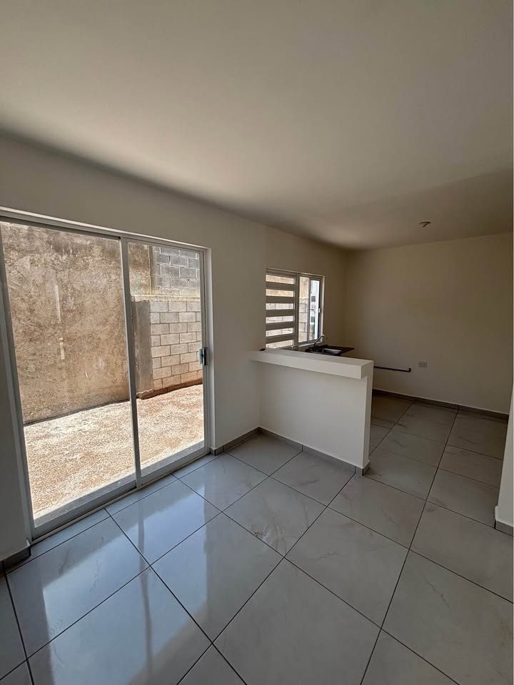 3 Beds 1.5 Baths - House 3