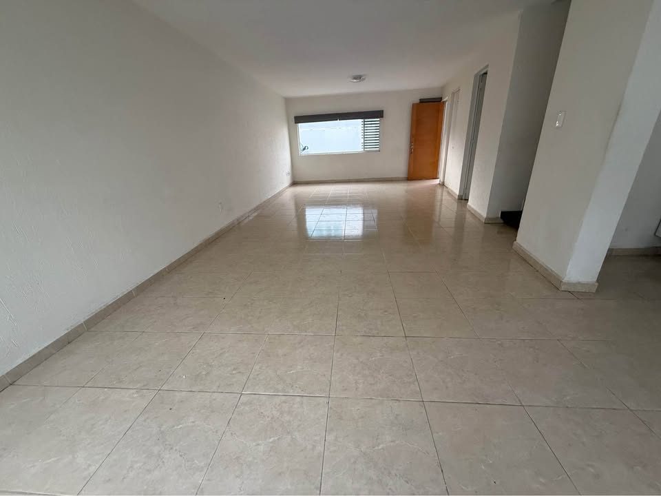 Renta casa Juriquilla Santa Fe 3 recámaras 2
