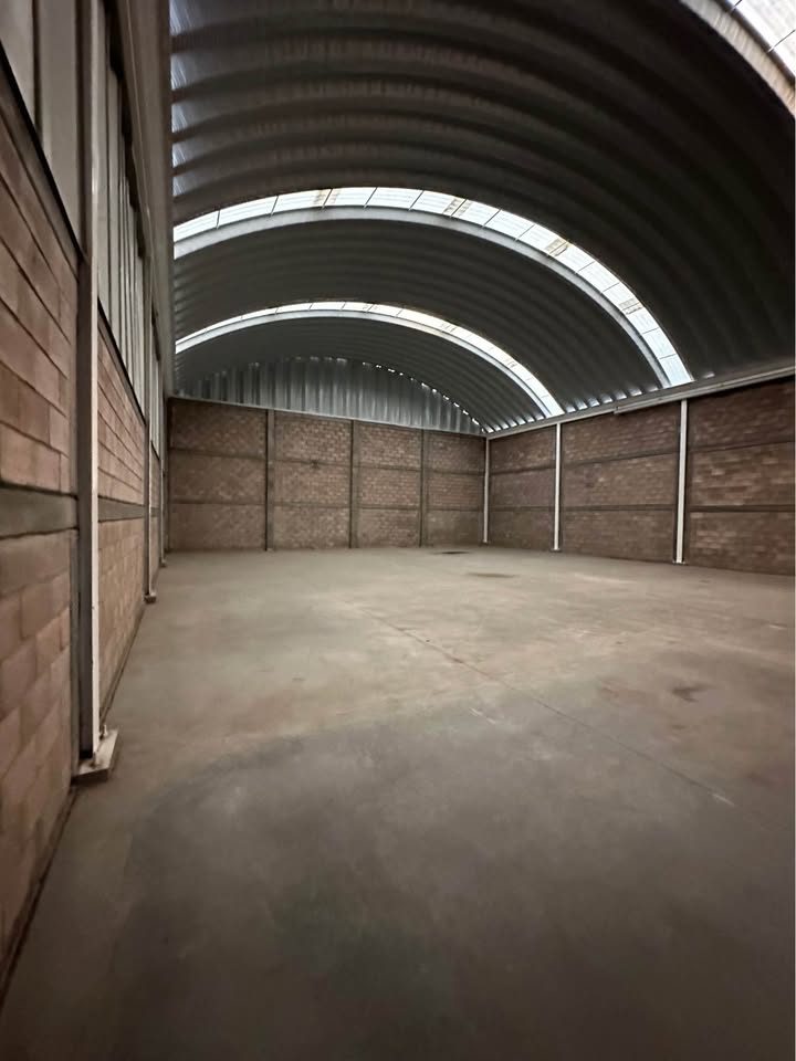 Bodega en renta · 750 m² · Aguascalientes 2