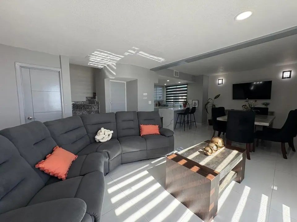 CONDOMINIO CON VISTA AL MAR EN LA PALOMA ROSARITO 3