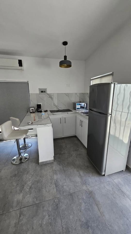 1 habitación 1 baño Departamento 2