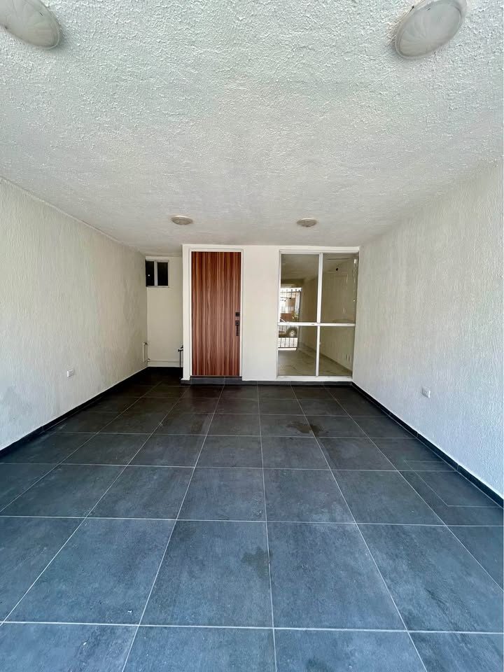 2 habitaciones 3 baños - Casa 2