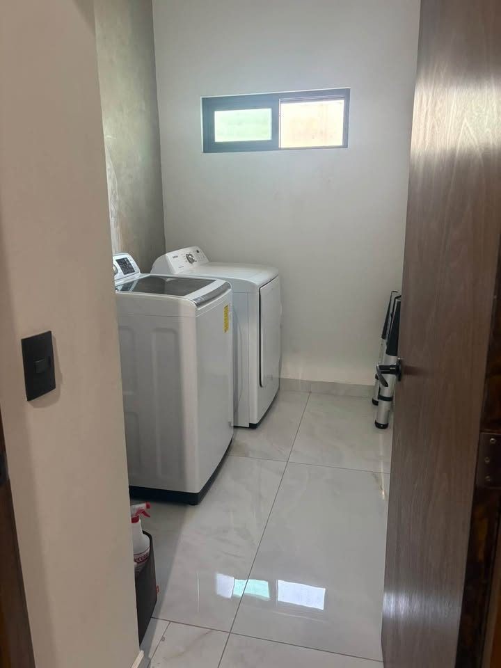 4 habitaciones 2,5 baños - Casa 3