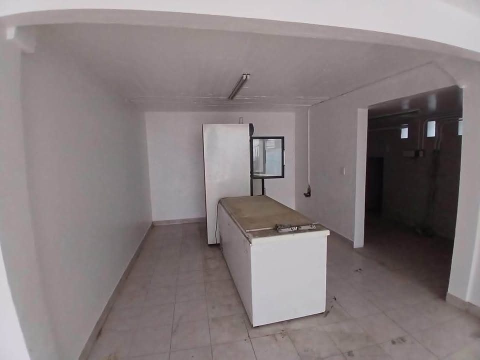 🔴💲💲💲RENTÓ INMUEBLE A UN COSTADO DEL MERCADO ZONAL DE SANTA ROSA 
Tres niveles de 80 metr 3