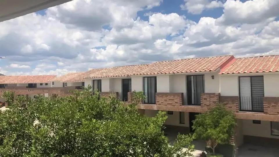 3 habitaciones 2,5 baños - Casa 2