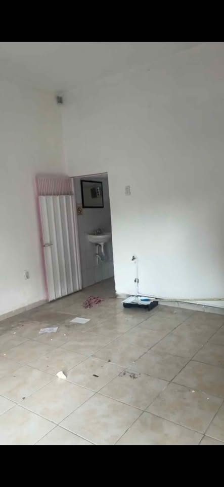LOCAL COMERCIAL RENTA 3