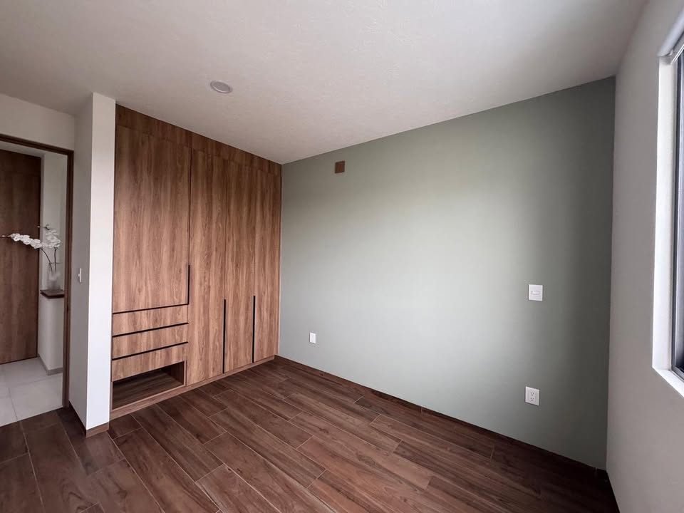 3 habitaciones 2.5 baños Casa 3