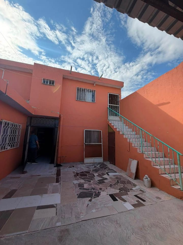 6 habitaciones 2 baños - Casa 2