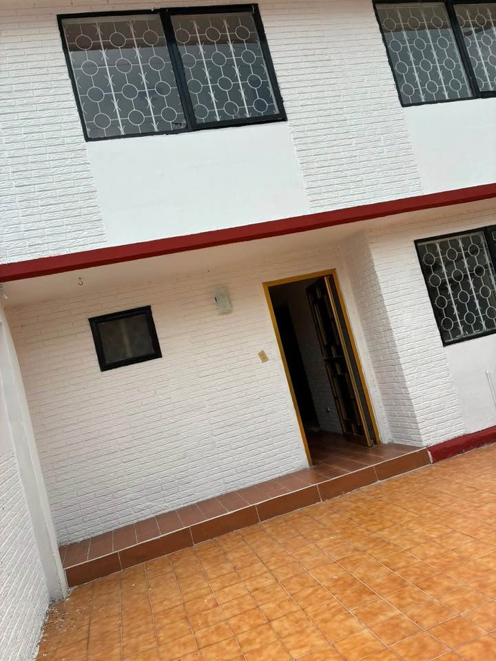5 habitaciones 2 baños - Casa 3