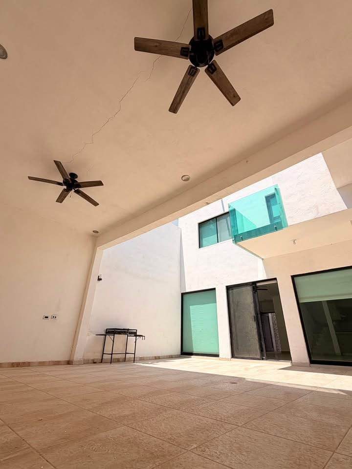 3 habitaciones 4 baños - Casa 2