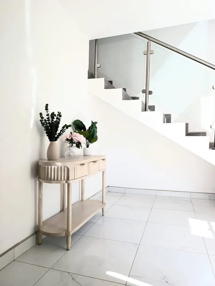 CASA NUEVA Y CON BUEN TERRENO EN VENTA EN VILLA DEL PRADO 3