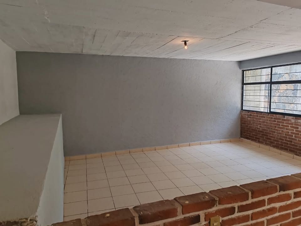 1 habitación 3 baños Casa 2