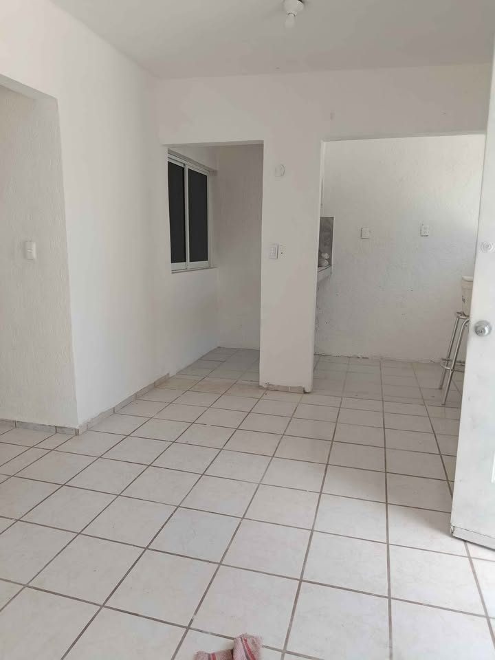 2 habitaciones 1 baño - Casa 2