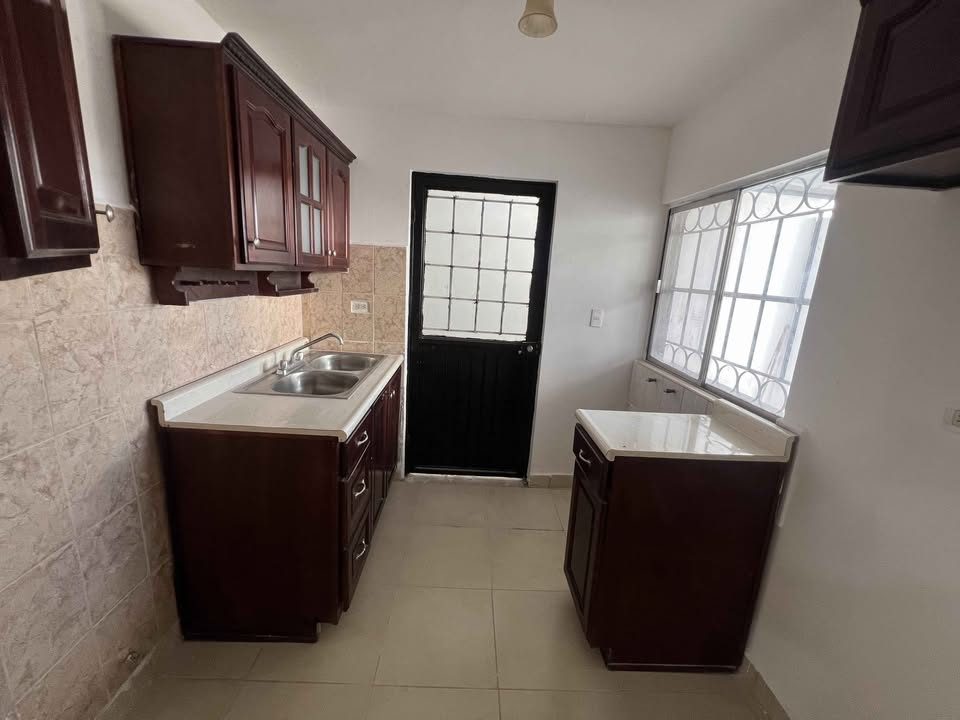 3 habitaciones 1 baño - Casa 2
