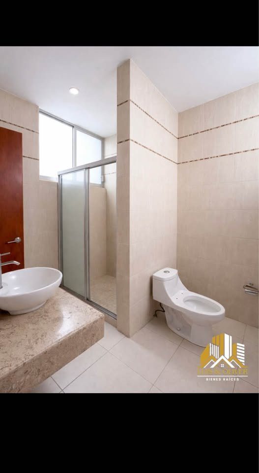 3 habitaciones 2 baños Casa 2