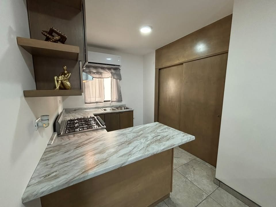 2 habitaciones 1 baño Departamento 3