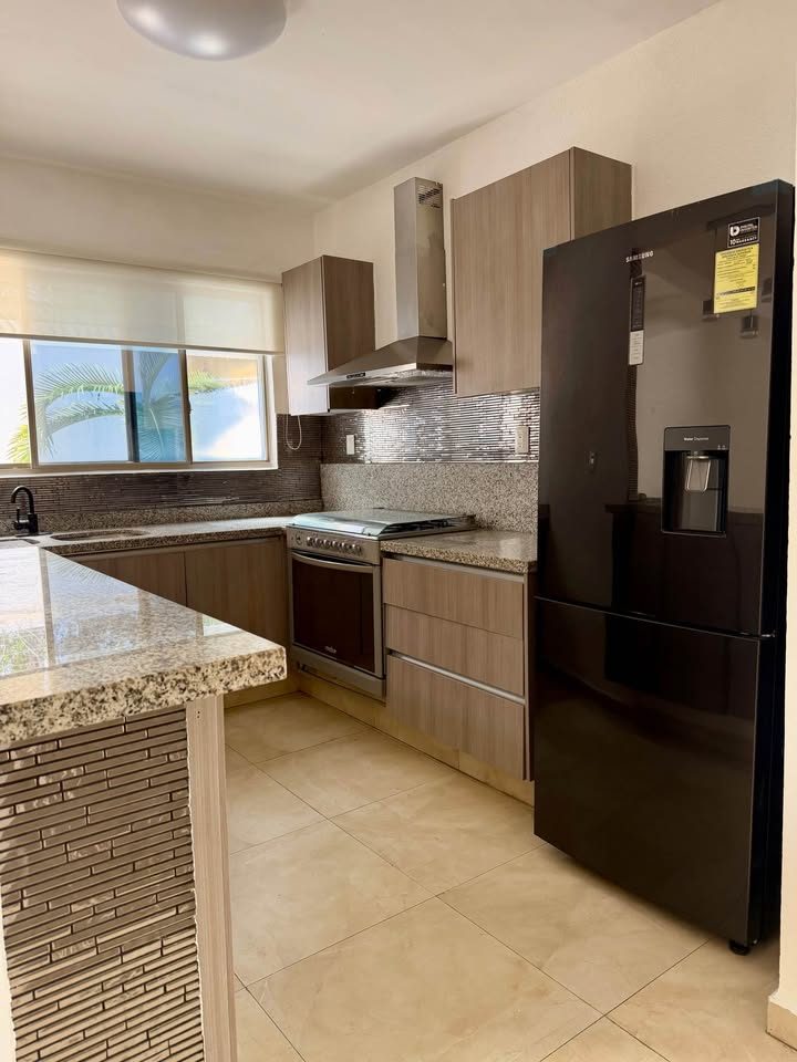 3 habitaciones 2,5 baños - Casa 3